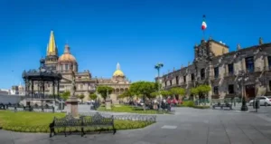 guadalajara-cathedral-and-state-government-palace