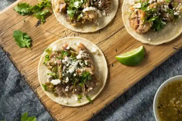 homemade-pork-carnitas-tacos
